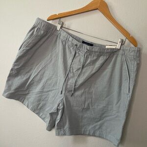 American Eagle 7” Lived-In Trekker Shorts | Light Gray | Size XXL  NEW with tags